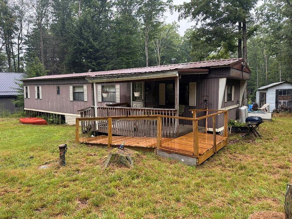 1st image of 418 Canterbury Ln