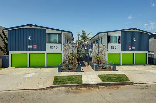 Pine Crest Apartments Photo 1