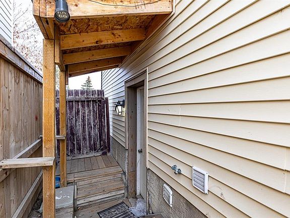2nd image of 13 Martindale Blvd NE