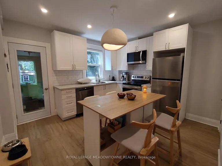 25 Copeland Ave — Photo 12