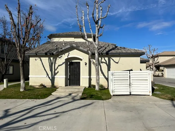 12924 Merlot Dr, Bakersfield, CA 93314