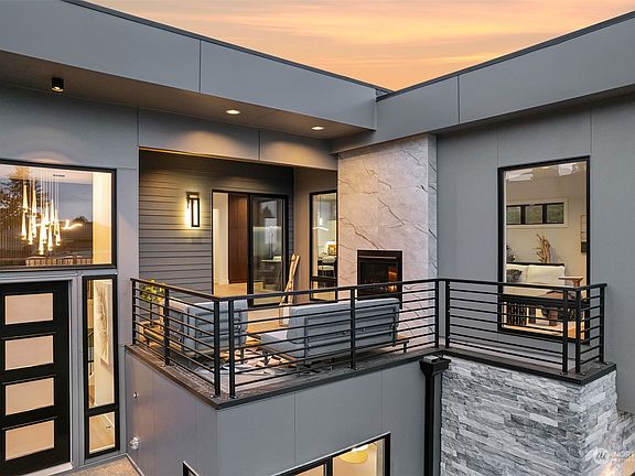 3rd image of 1416 Sequalish Street
