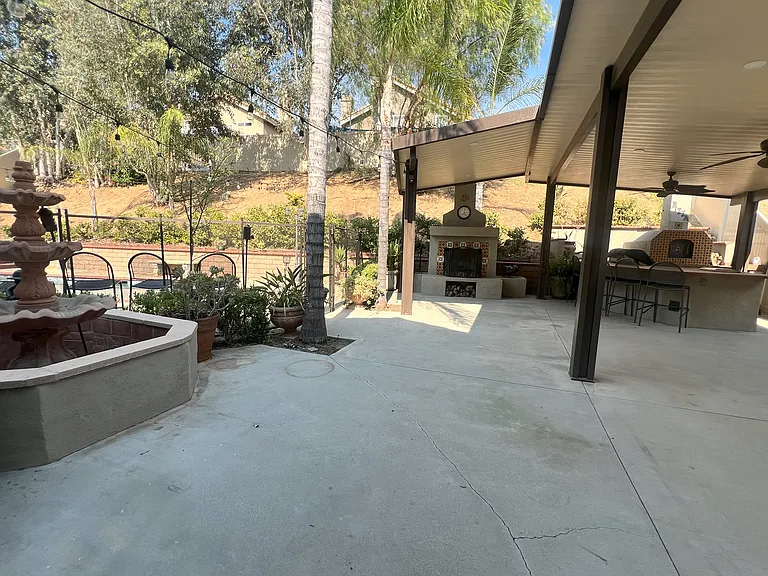 21415 Lilium Ct — Photo 16