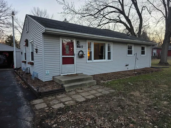 8617 Vicki Rd, Rockford, IL 61108