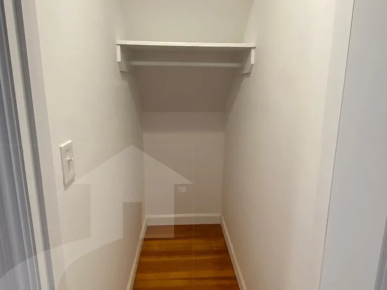 10-12 Trapelo Rd #5 — Photo 7