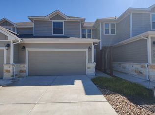 335 Madison Oaks Ave #2B, Georgetown, TX 78626