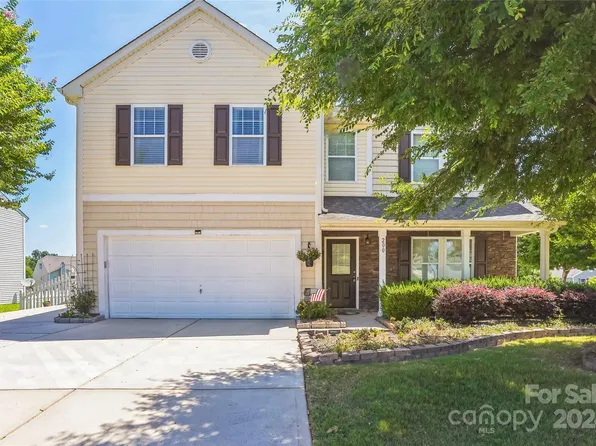 200 Austin Field Ct, Mount Holly, NC 28120
