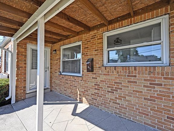 3rd image of 3816 Gardner Ave