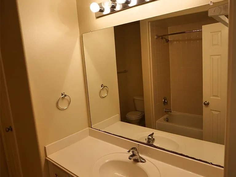 24731 Cobble Canyon Ln — Photo 27