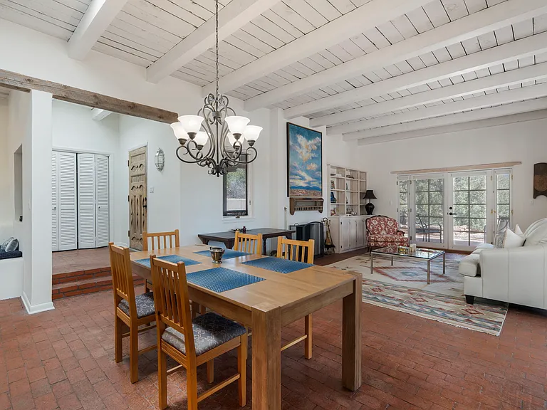 Dining Table / Living Area