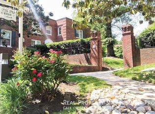 1742 N Rhodes St #5-302, Arlington, VA 22201