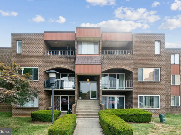 438 Girard St APT 202, Gaithersburg, MD 20877