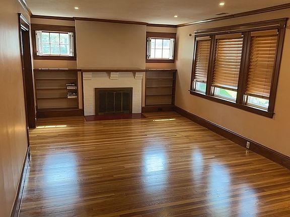 2nd image of 48 Trapelo St #2