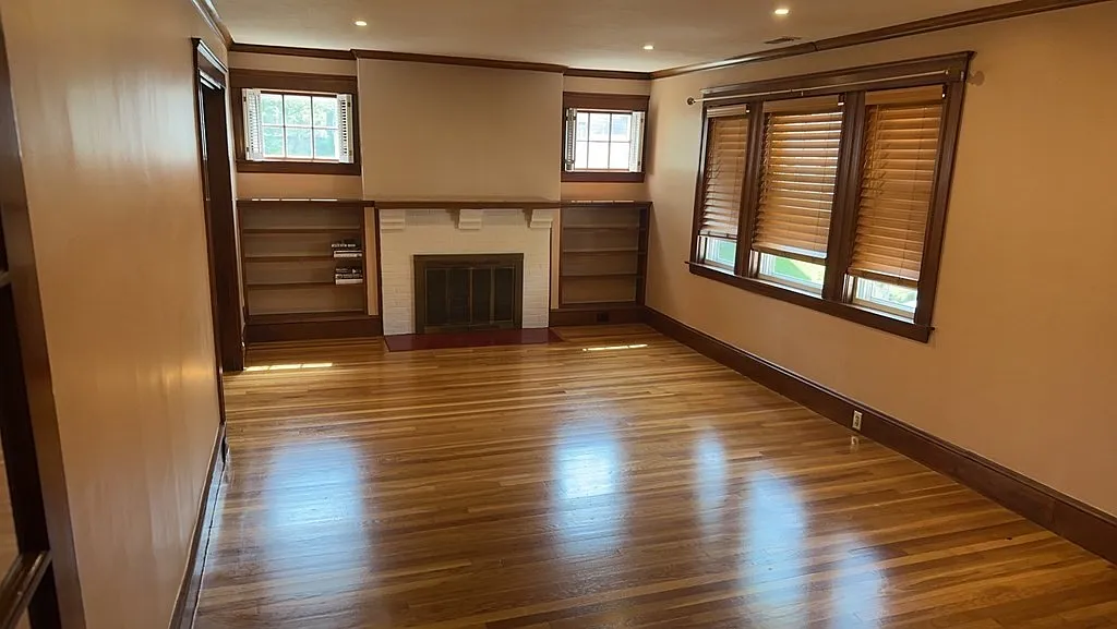 Building Photo - 48 Trapelo St #2