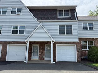 240 Burlington Ave APT 25, Bristol, CT 06010