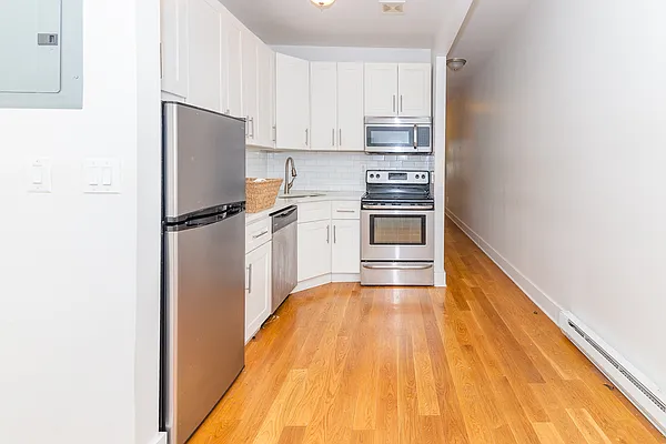 Rented by MySpaceNYC | media 21