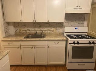 30 Lent St APT 1, Poughkeepsie, NY 12601