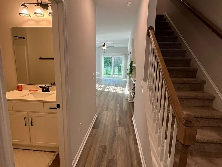 8329 Paramount Point — Photo 4