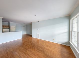 260 Riverbend Dr APT 2B, Charlottesville, VA