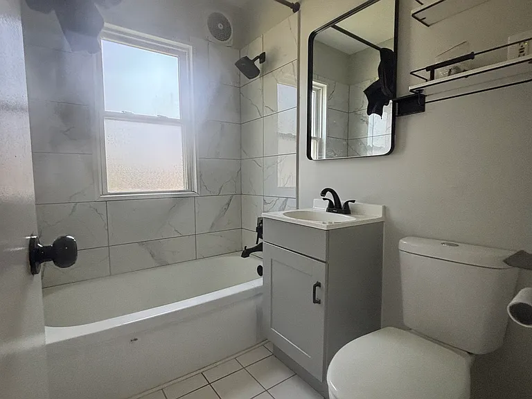 29932 Phillips Ave — Photo 6
