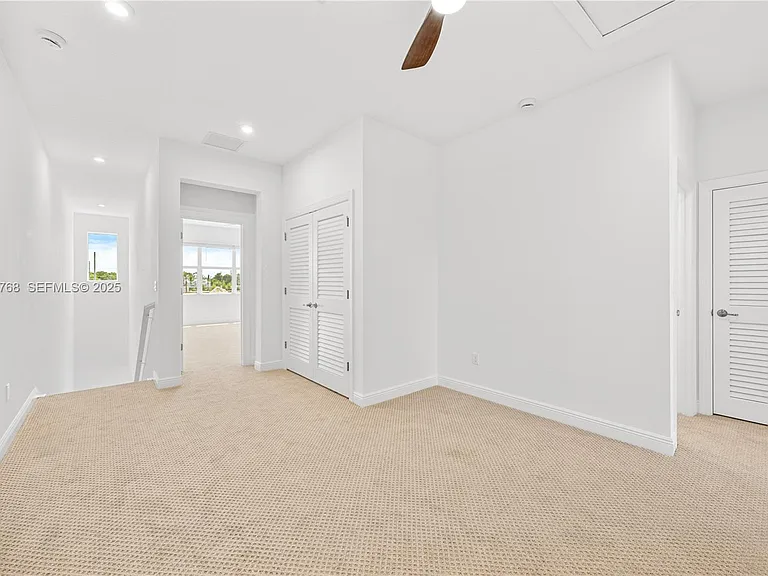 3542 NW Solange Ct — Photo 21
