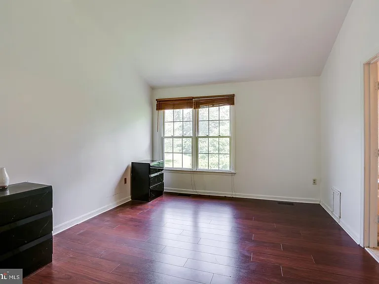 6212 Briar Ct — Photo 15