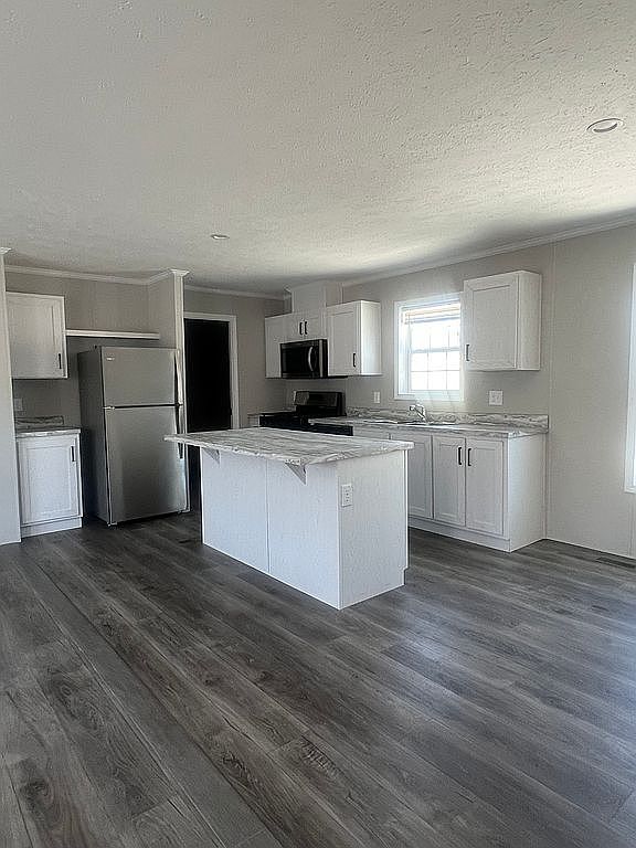 4000 E 134th St #902, Chicago, IL 60633 | Zillow