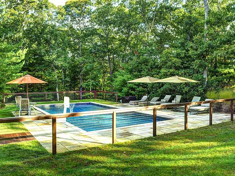 28 Alewive Brook Rd — Photo 3