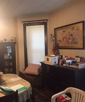 5th image of 1454 W Olive Ave
