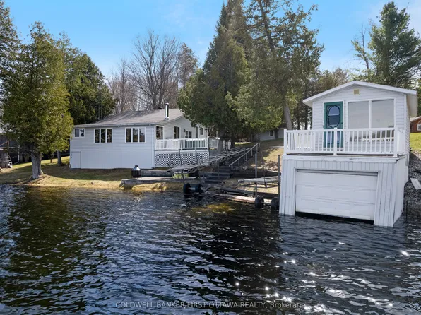 214 Parsons Way, Lanark Highlands, ON K0G 1K0