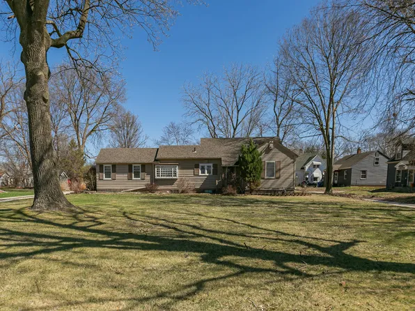 2317 17th St, Rock Island, IL 61201