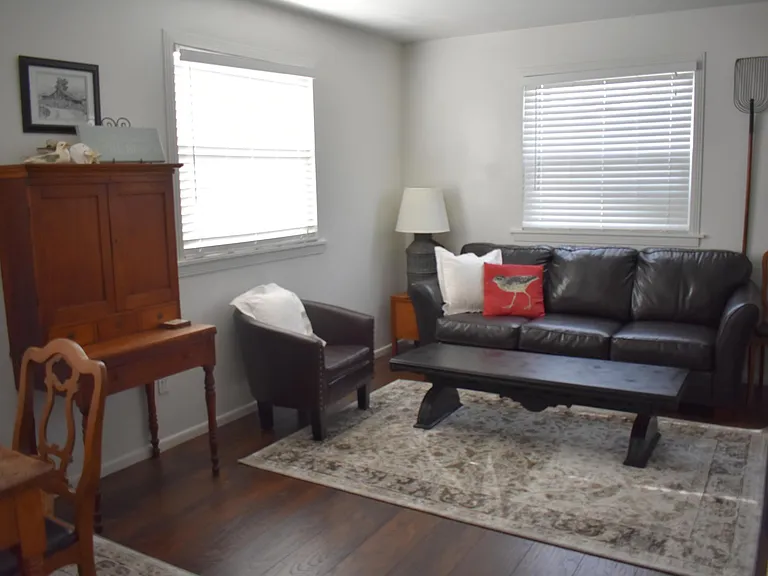 127 Esparto Ave — Photo 3