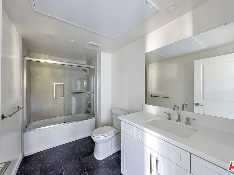 5506 Thornburn St #401 — Photo 13