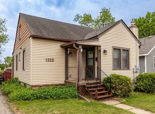 1222 2nd St NE, Rochester, MN 55906