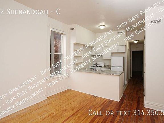 5th image of 3202 Shenandoah Ave #C