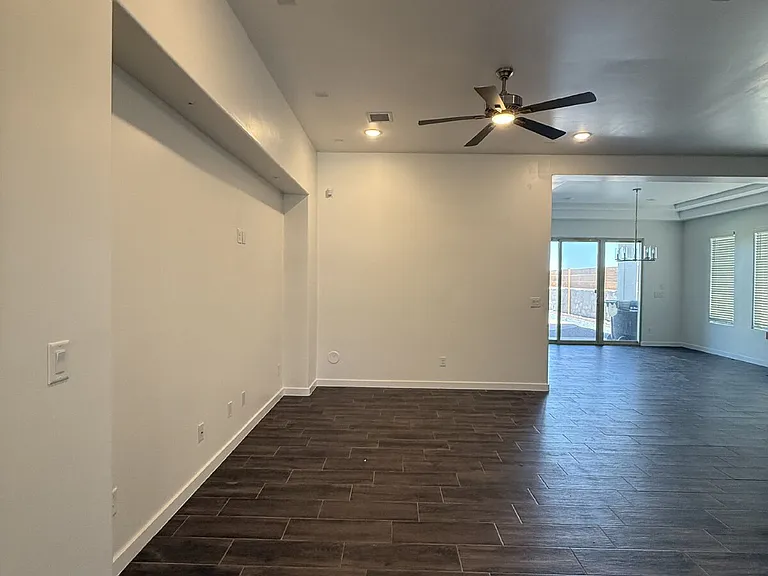 13389 Carterton Ave — Photo 14