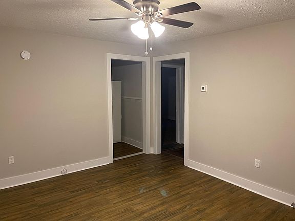 2nd image of 1656 Magnolia St