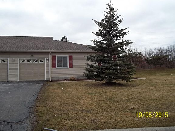 2nd image of 9346 Parkview Cir