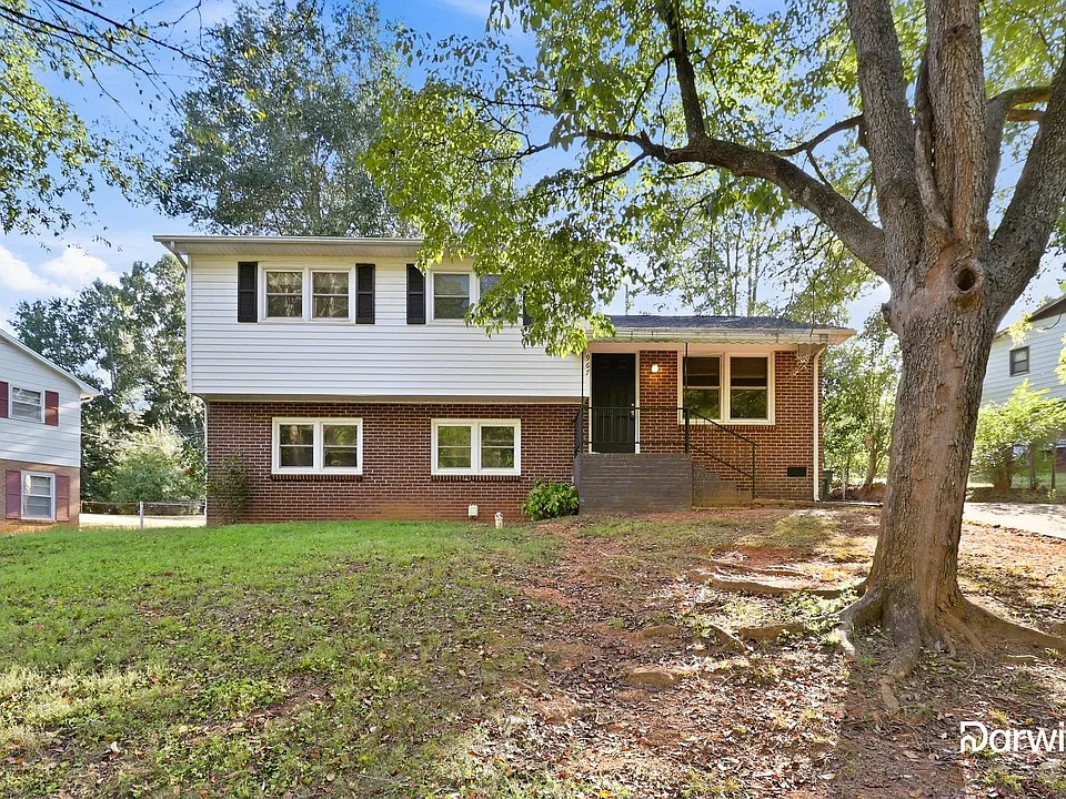967 Canterbury Ct