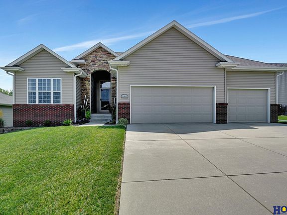 4th image of 7957 Bellagio Dr
