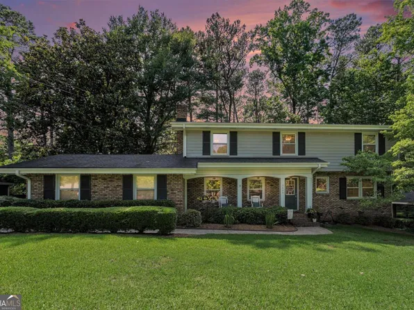 3824 N Cooper Lake Rd SE, Smyrna, GA 30082