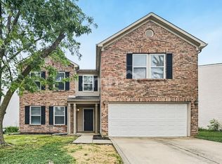 2324 Shadowbrook Dr, Plainfield, IN 46168