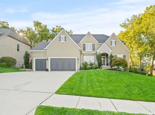 20809 W 93rd Ter, Lenexa, KS 66220