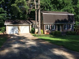 3187 E Chapel Cir, Decatur, GA 30034