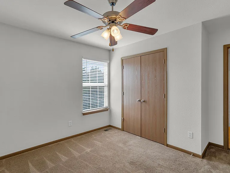 601-603 Glenstone Dr. — Photo 35