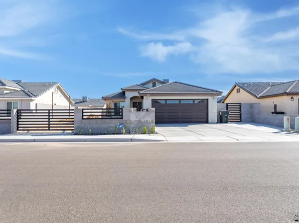 3793 E Santa Sophia St, San Luis, AZ 85336