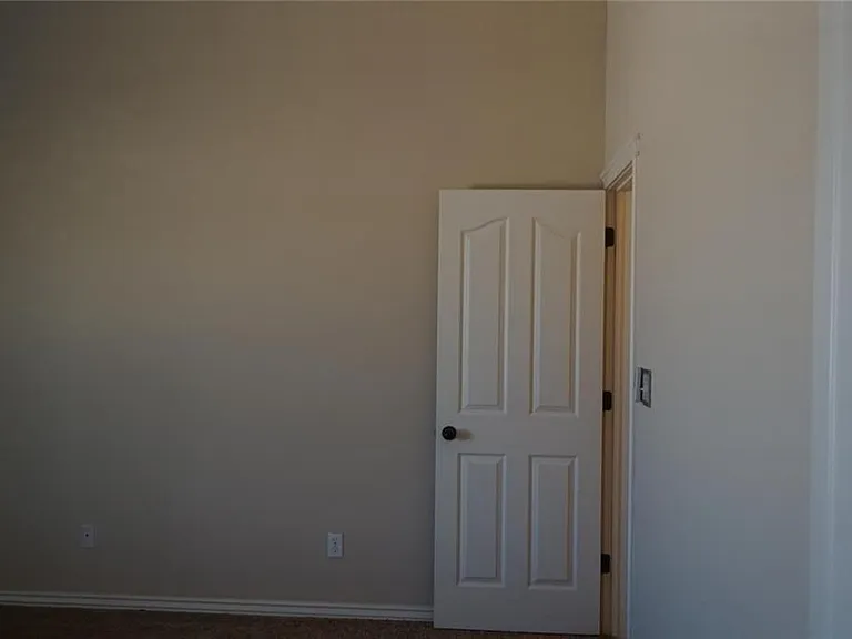 5828 Megan St — Photo 11