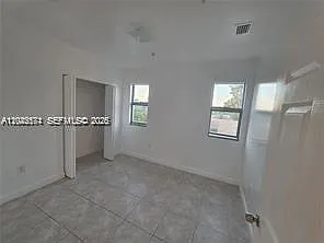 2389 NW 26th St #2B — Photo 6