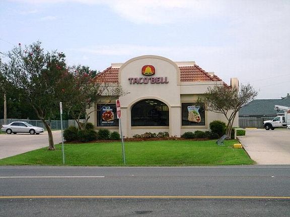 2nd image of 6489 W Park Ave