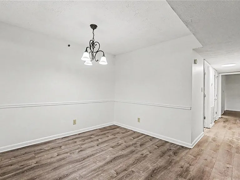3960 Riverlook Pkwy SE #203 — Photo 5